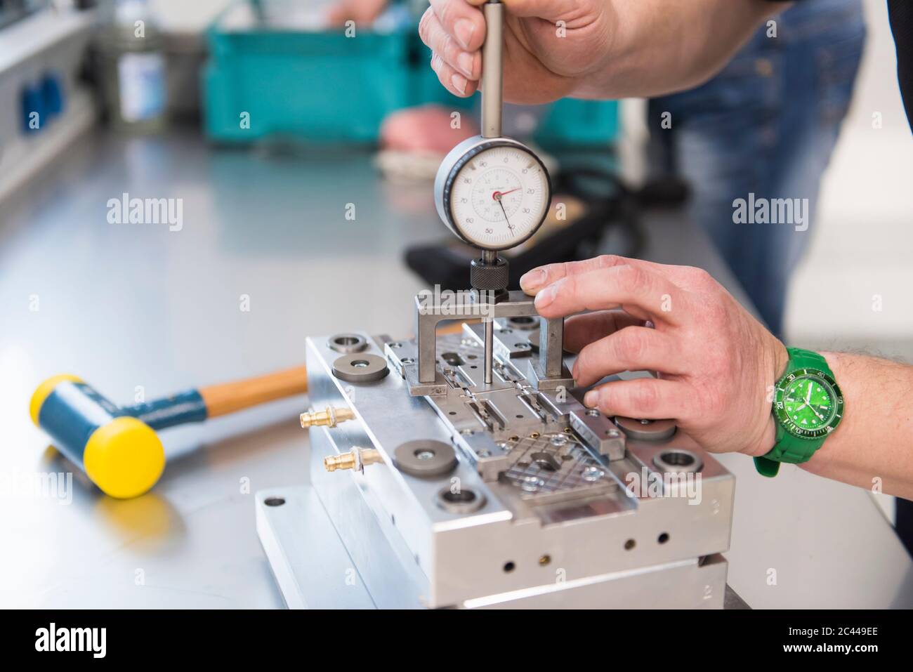 Measuring product hi-res stock photography and images - Alamy