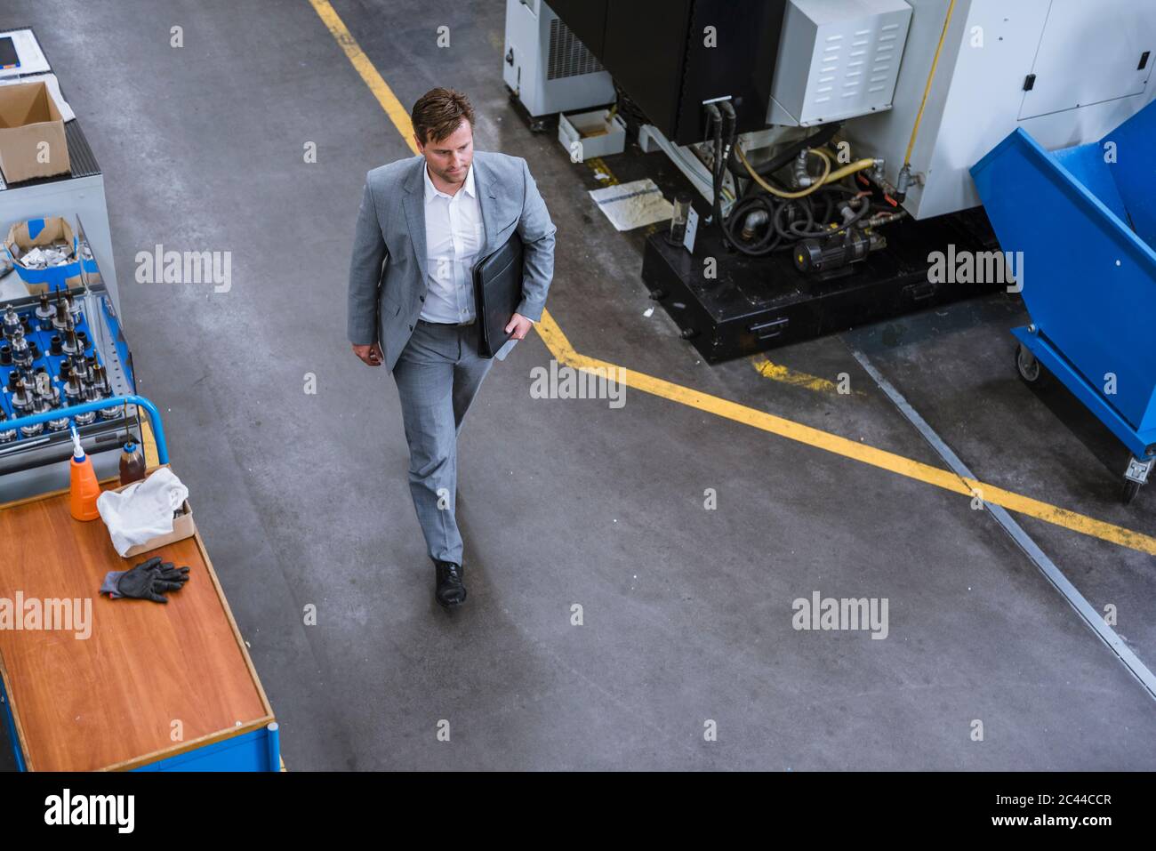 Factory floor birds eye view hi-res stock photography and images - Alamy