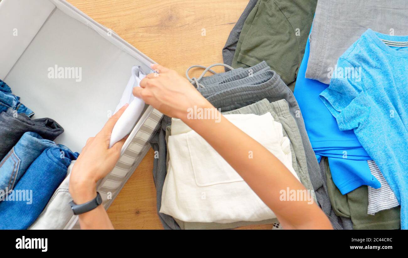 Vertical storage of clothing, Marie Kondo tidying up method, room