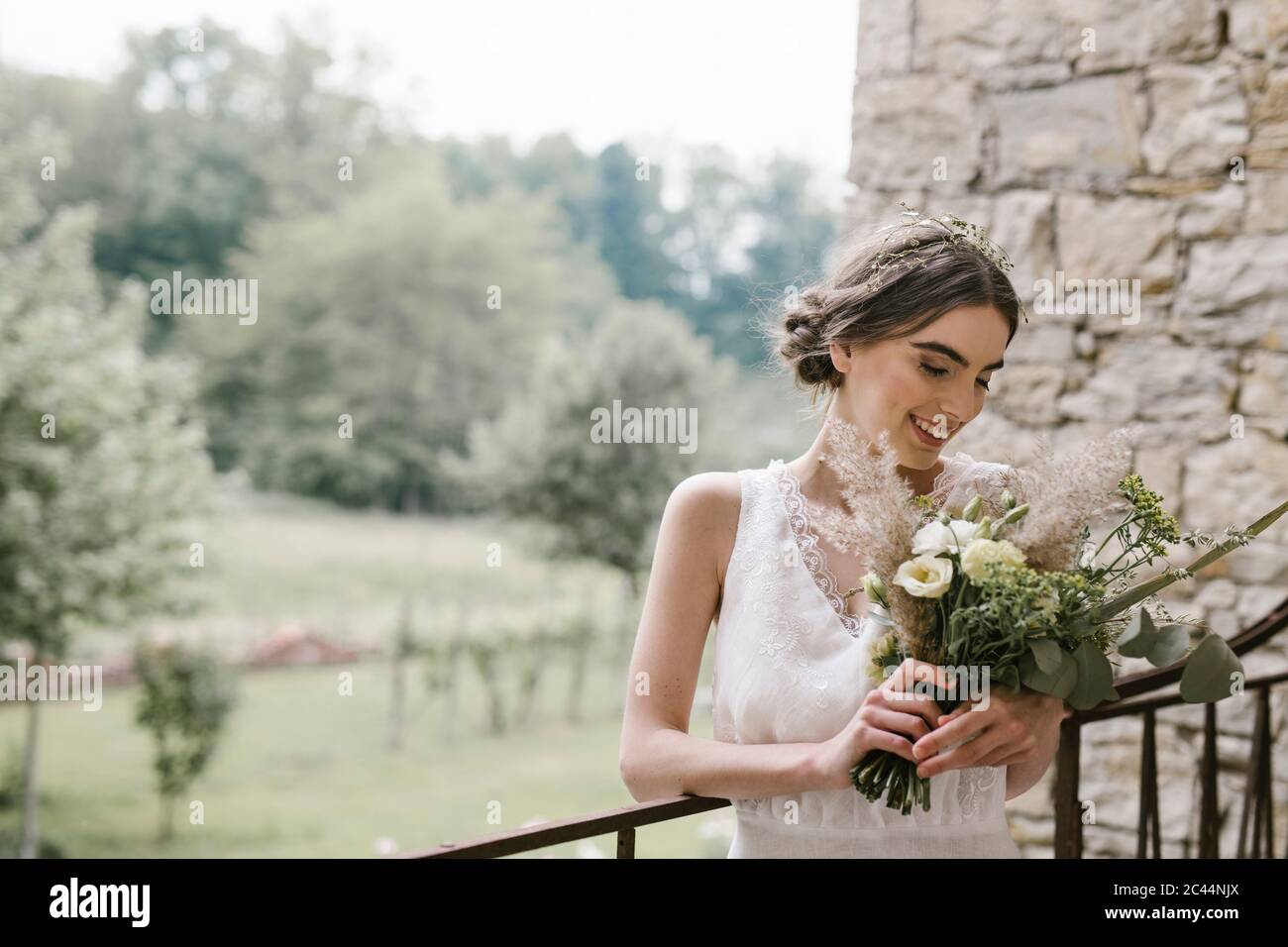 Bouquet smiling hi-res stock photography and images - Alamy