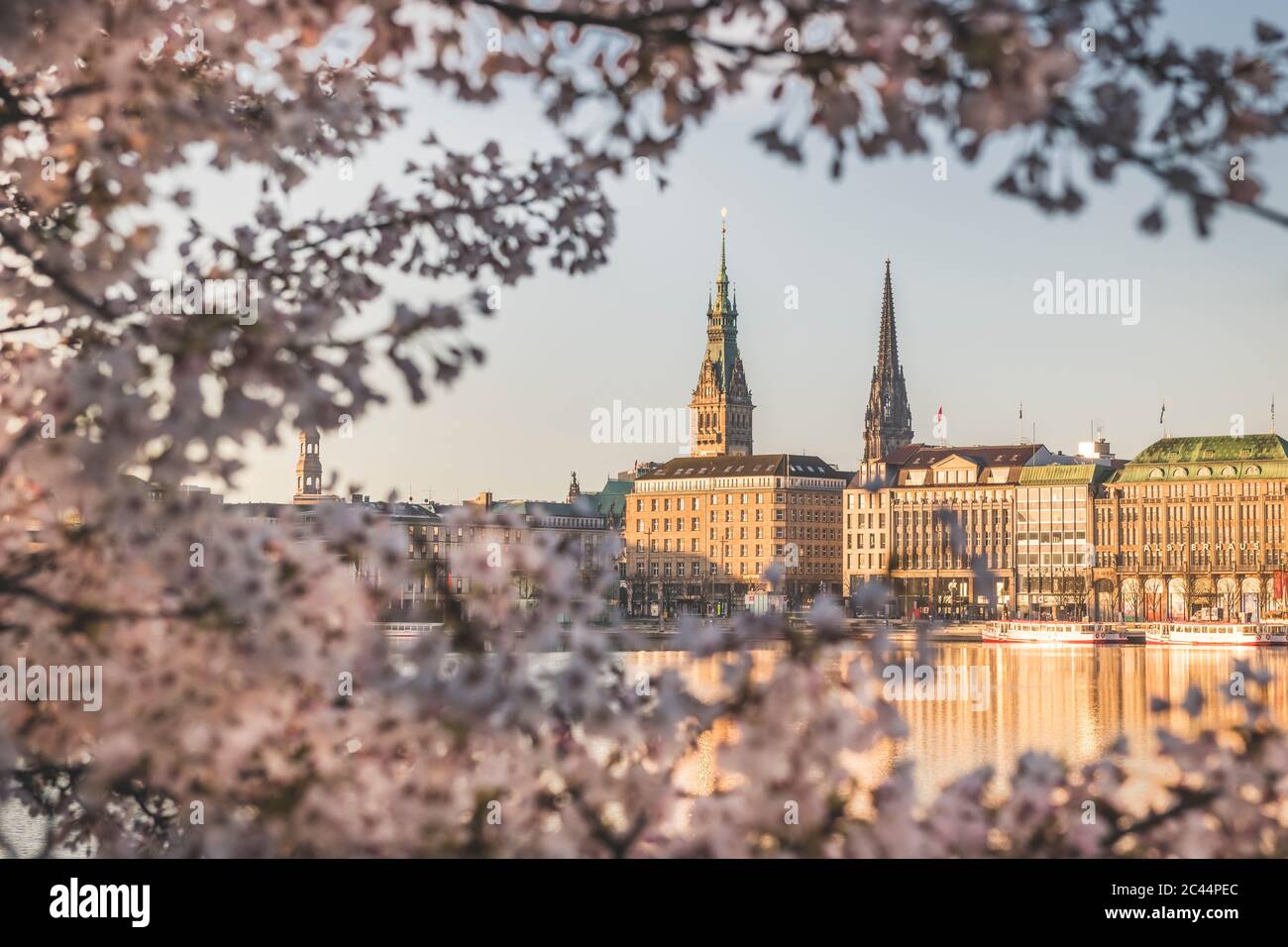 germany-hamburg-buildings-surrounding-inner-alster-lake-seen-through