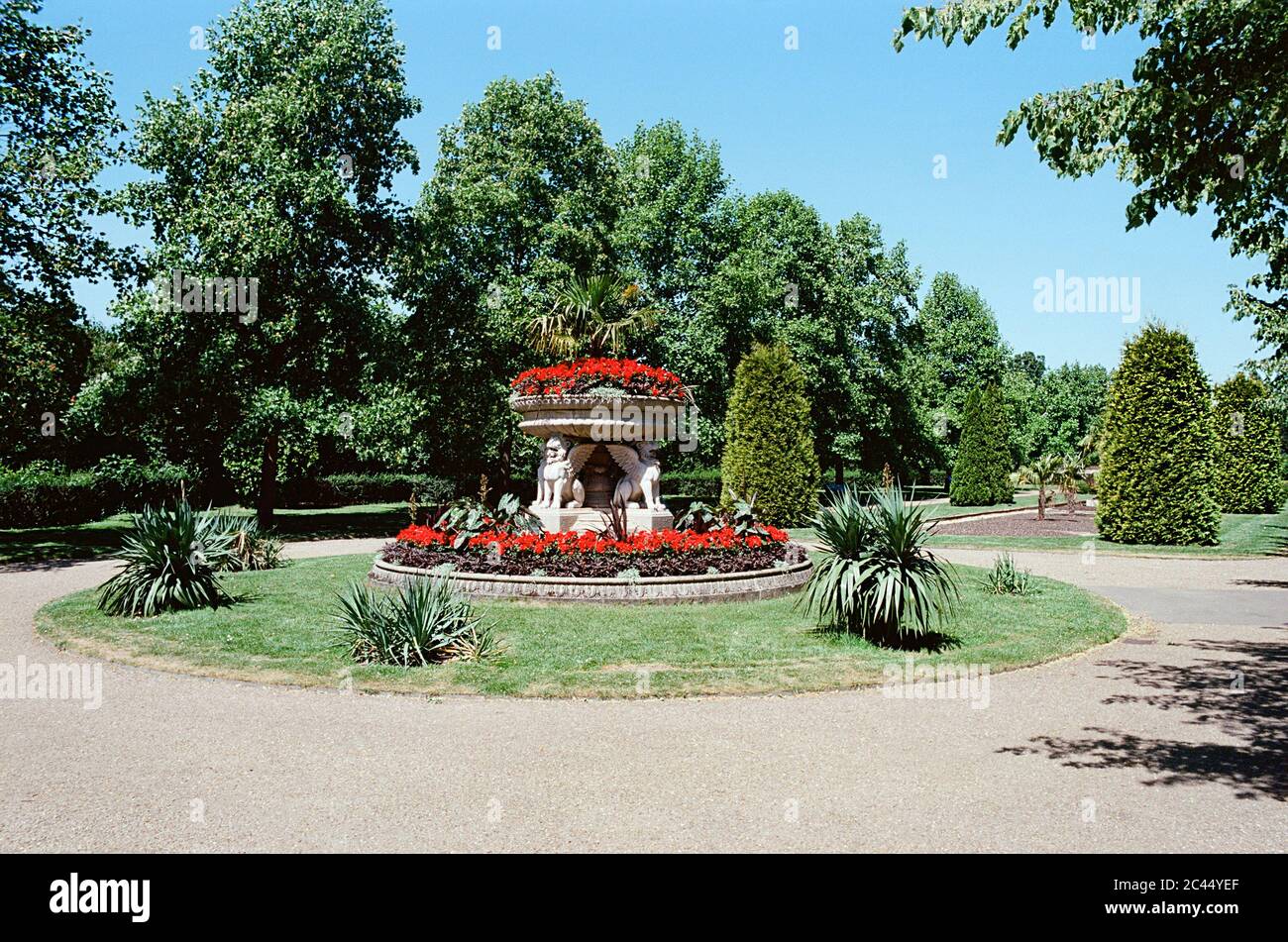 The Avenue Gardens in Regent's Park in early summer, central London UK Stock Photo