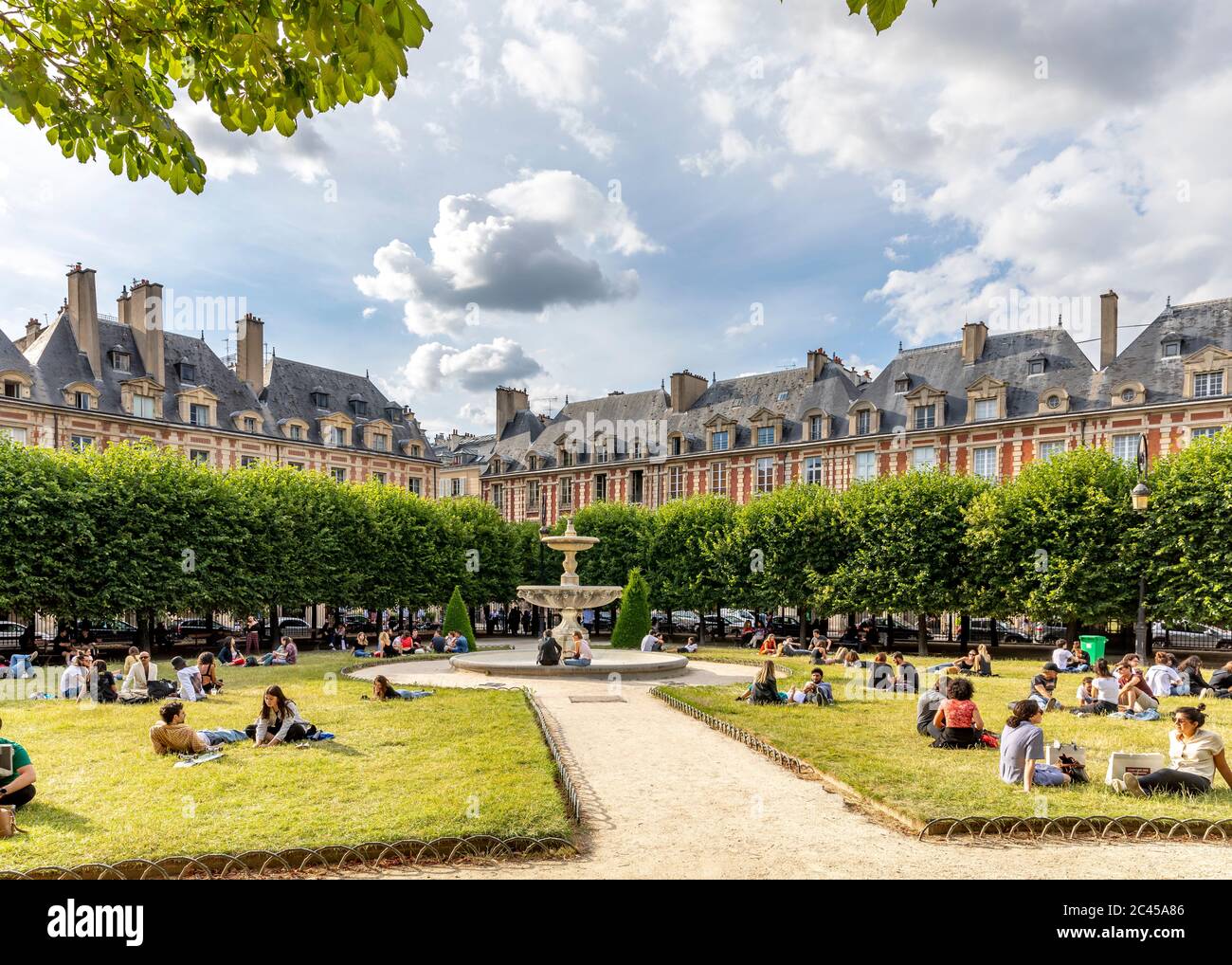 Paris France June 20 2020 Place Des Vosges Garden The Place Des paris-france-june-20-2020-place-des-vosges-garden-the-place-des