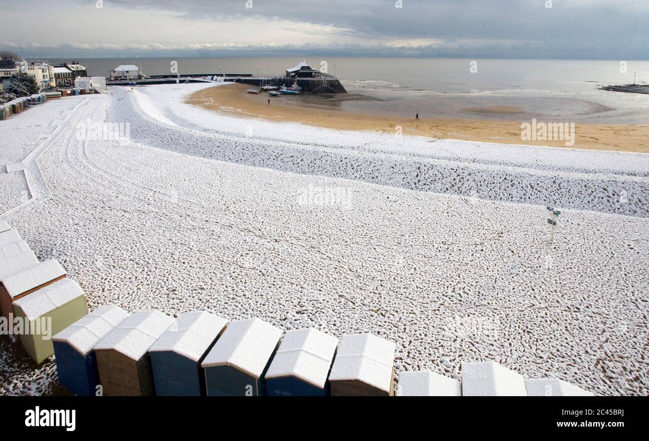 Beach in winter, Broadstairs, Kent, England Stock Photo Alamy