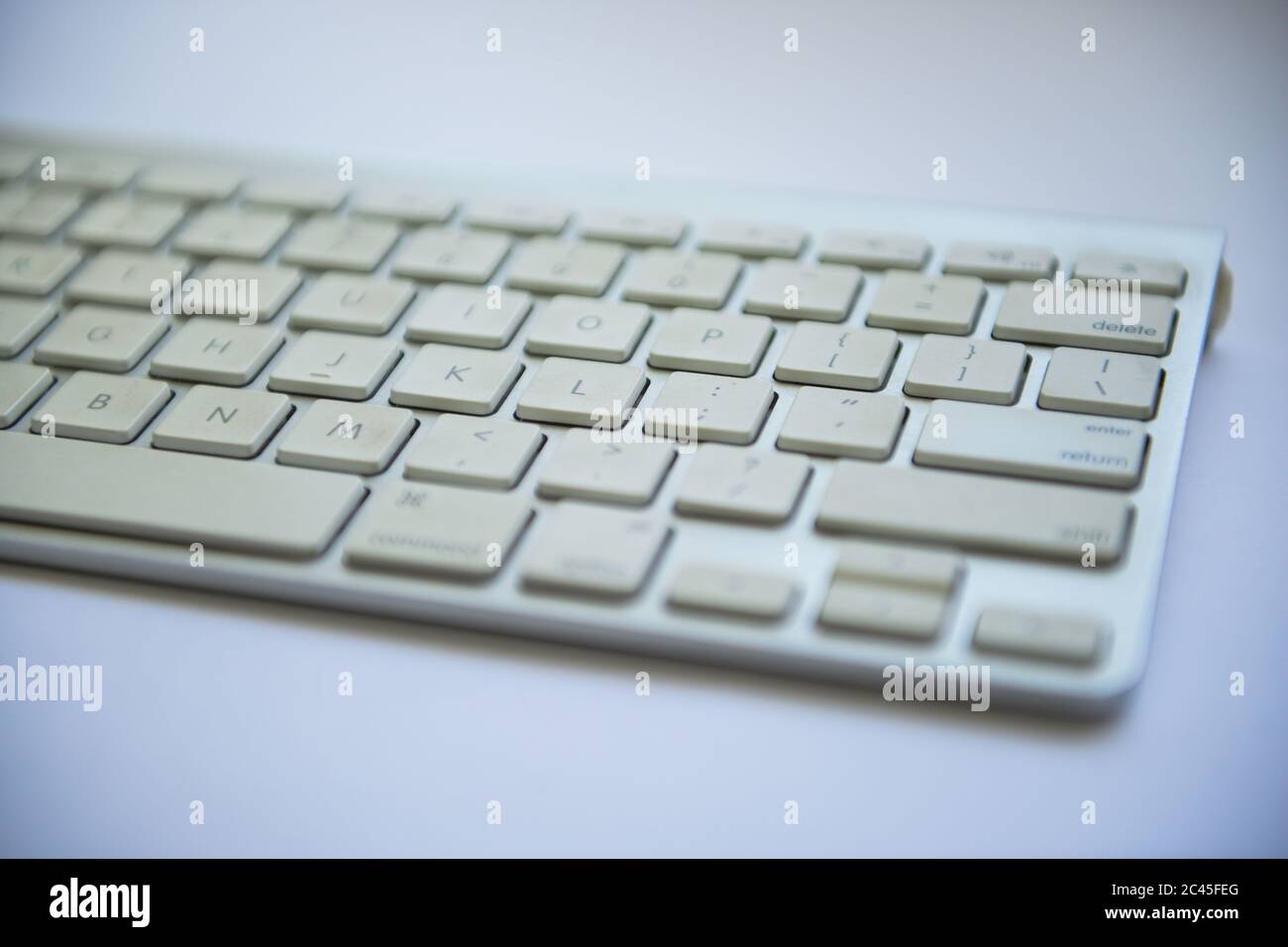 White Keyboard on white background Stock Photo - Alamy