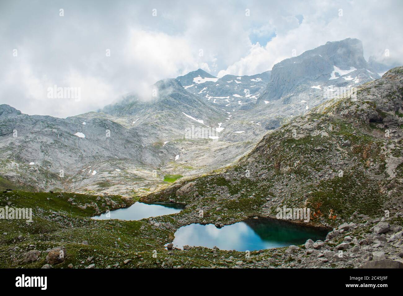 Paisaje asturiano hi-res stock photography and images - Alamy