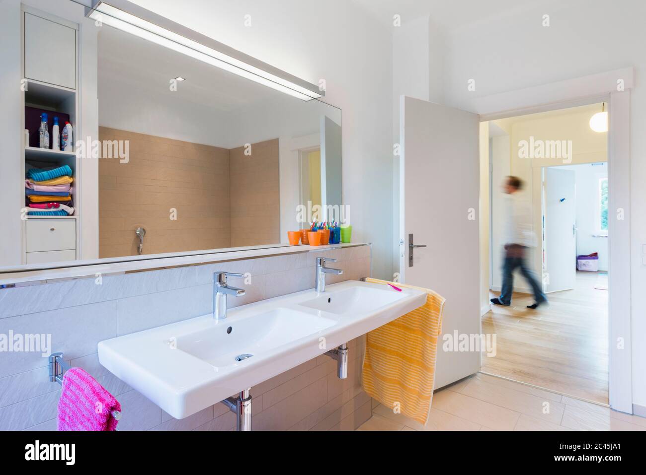 Bathroom with double sink Stock Photo - Alamy