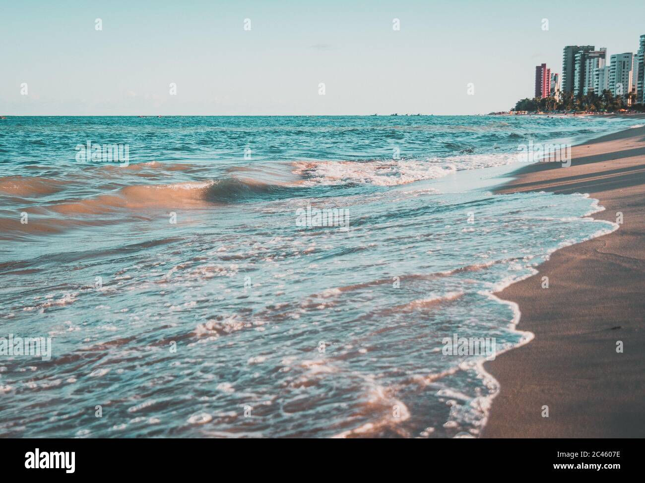 Beautiful scenery of the sea waves splashing on the beach in Ondas ...