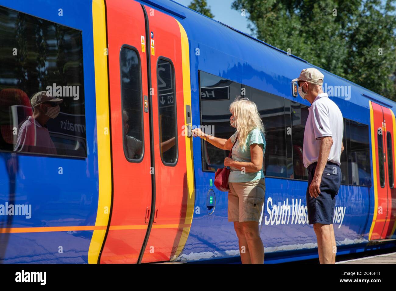 Chiswick train station hi-res stock photography and images - Alamy
