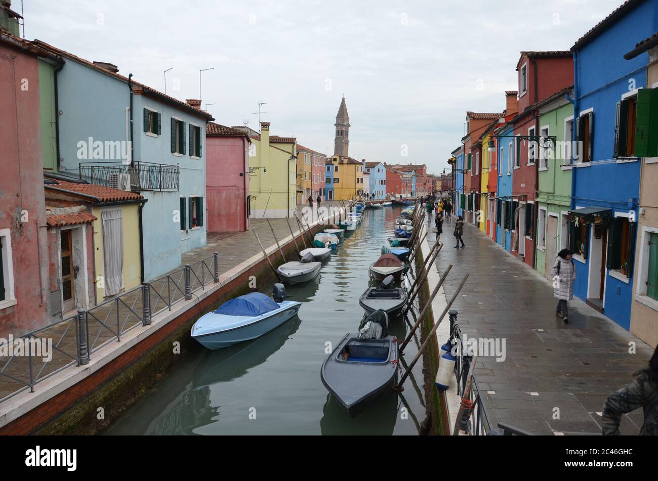 BURANO, ITALY - Aug 17, 2016: canal de Burano en italia Stock Photo