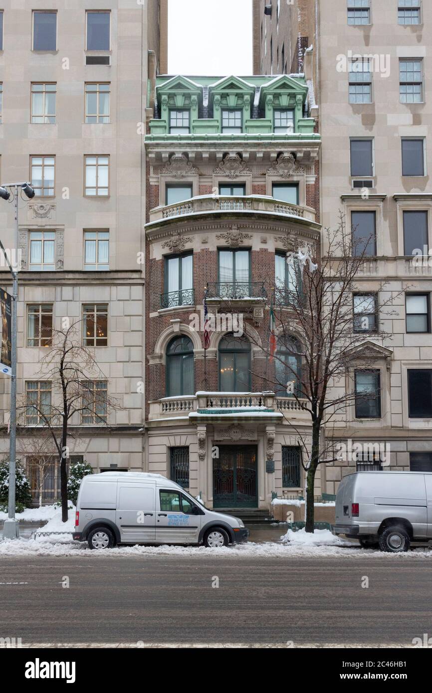 991 5th ave hires stock photography and images Alamy