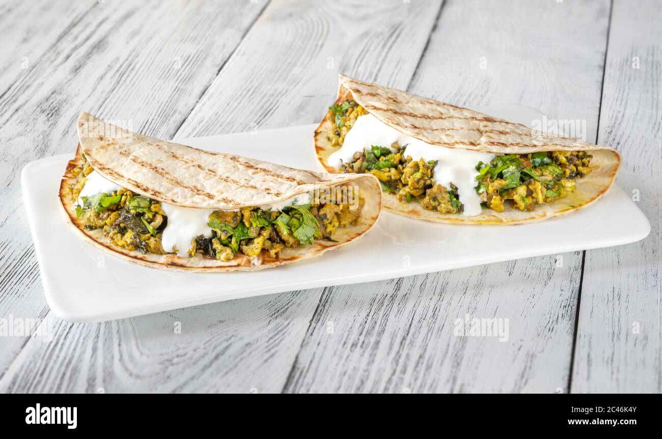 Indian Spicy Egg And Spinach Wraps Stock Photo Alamy indian-spicy-egg-and-spinach-wraps-stock-photo-alamy