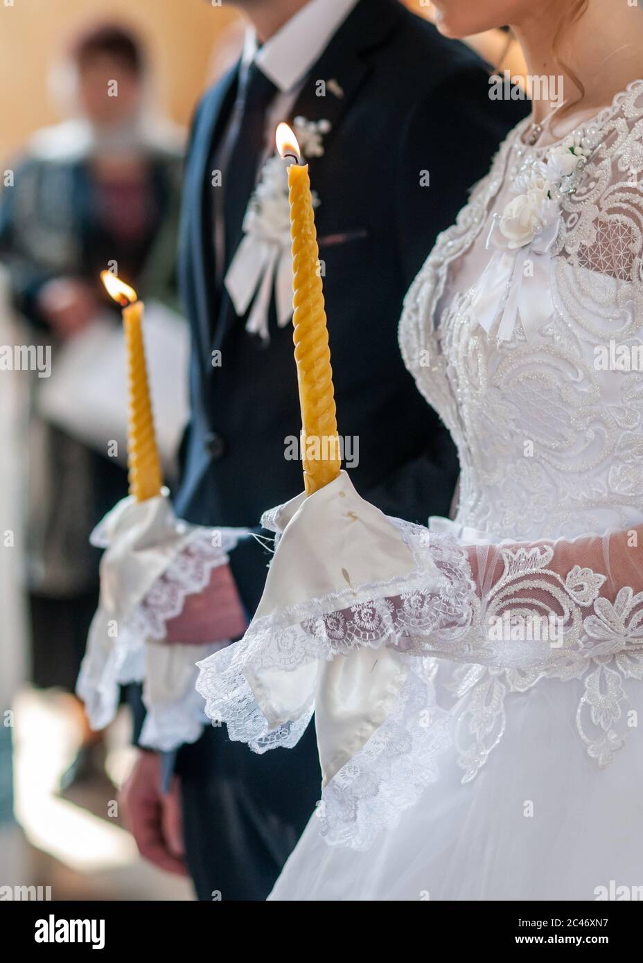 Bride and groom inside church hi-res stock photography and images - Alamy