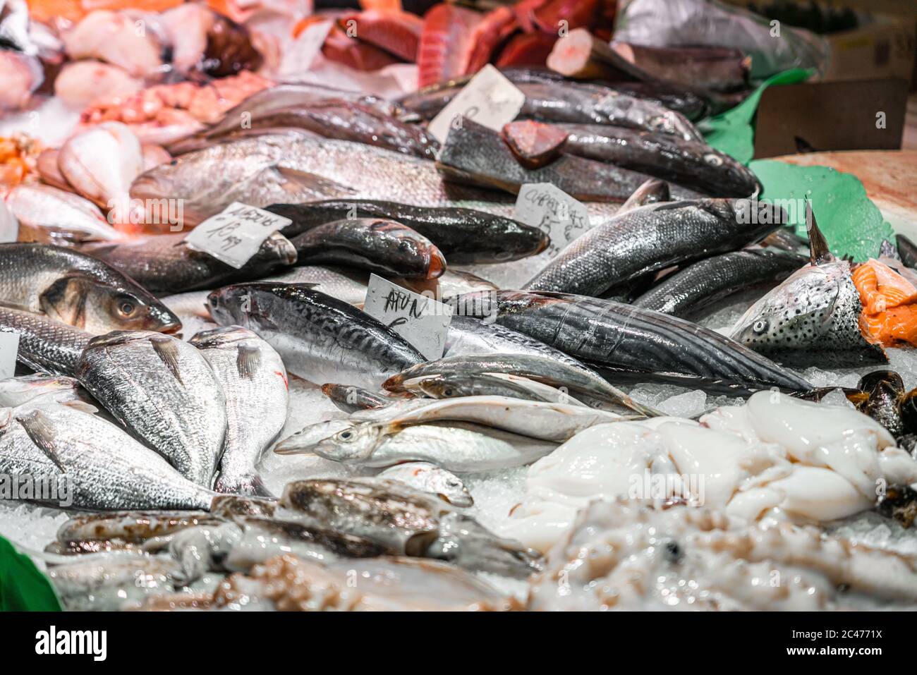 Fresh Fish And Seafood On Ice In Fish Market Stock Photo Alamy
