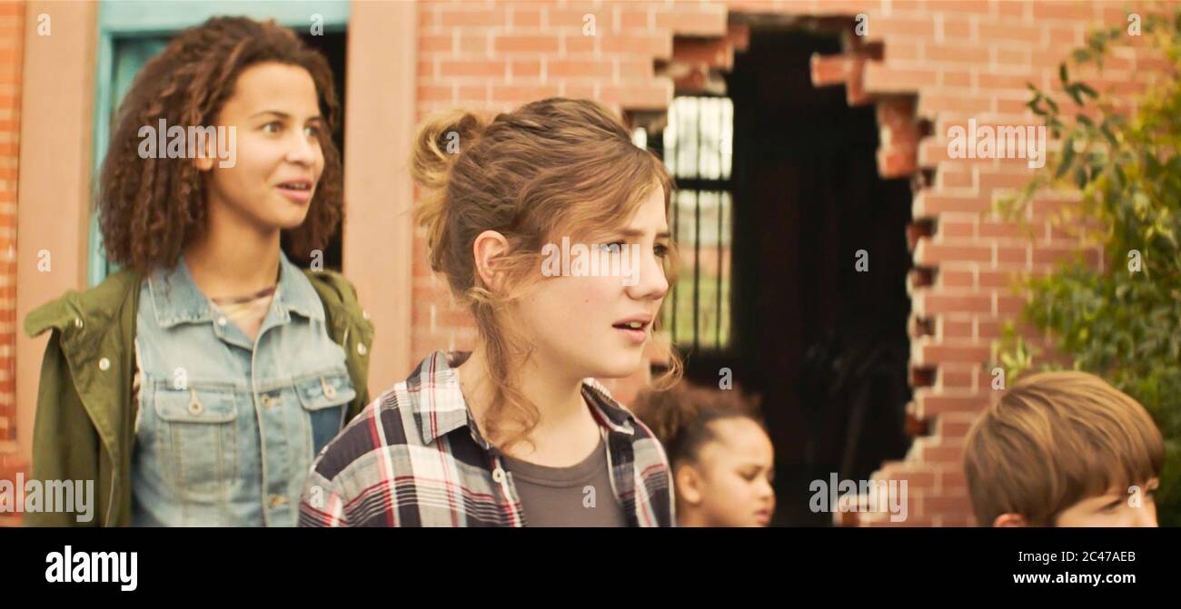 Dead End: Humphrey Bogart's Dandy Gangster Suit » BAMF Style, image size:1300x671