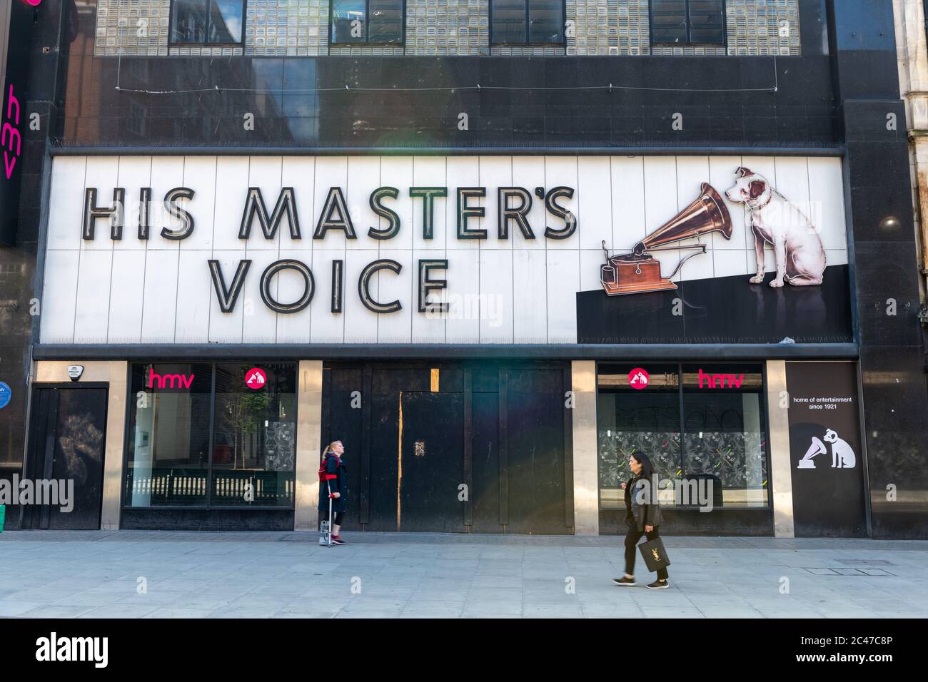 The iconic shop sign of the British music and film retailer HMV in London Oxford Street Stock ...