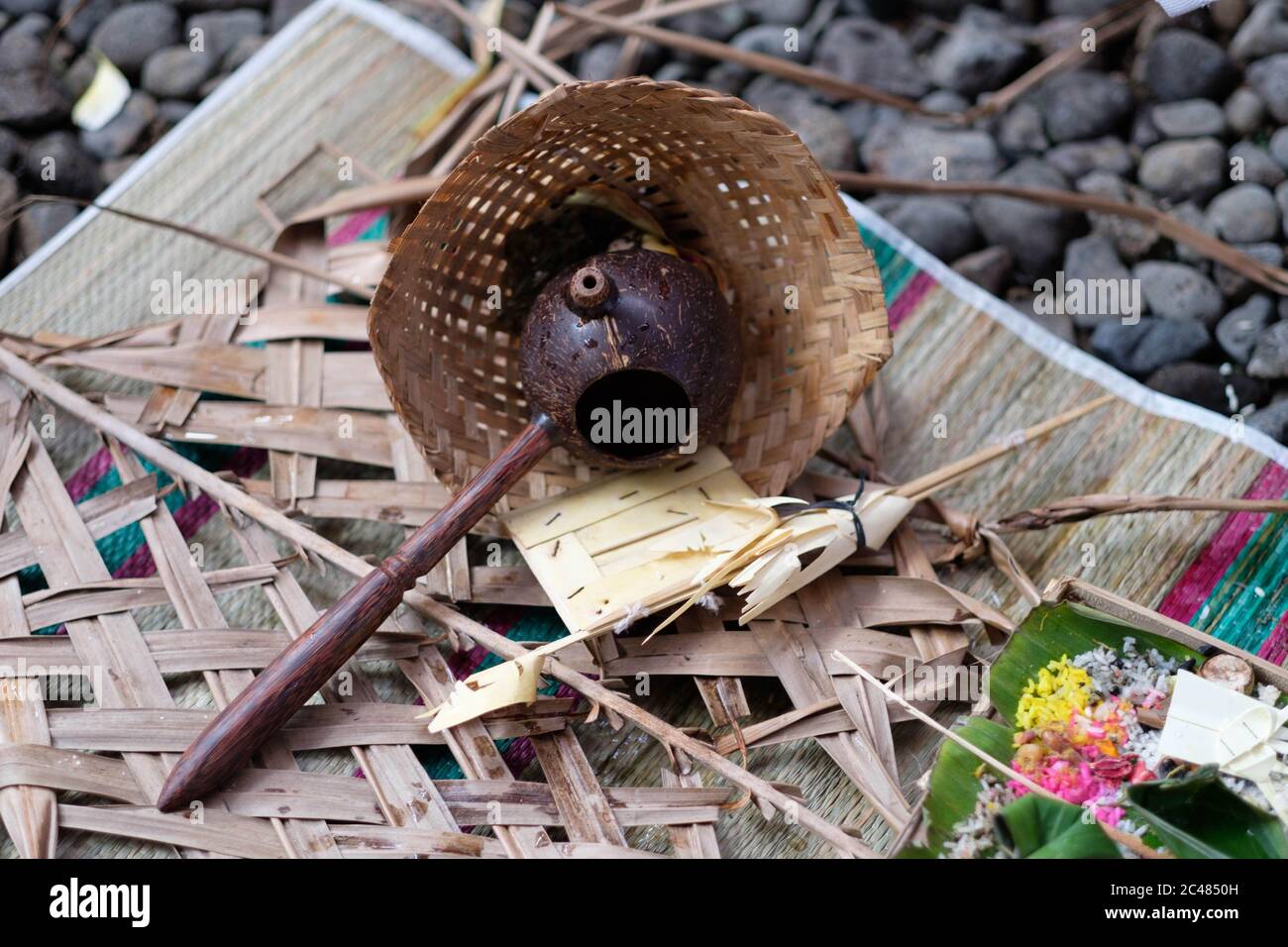 Traditional balinese ceremony and offerings Stock Photo - Alamy