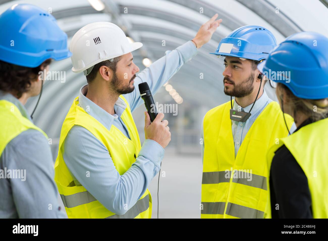 Broadcasting room office building hi-res stock photography and images ...