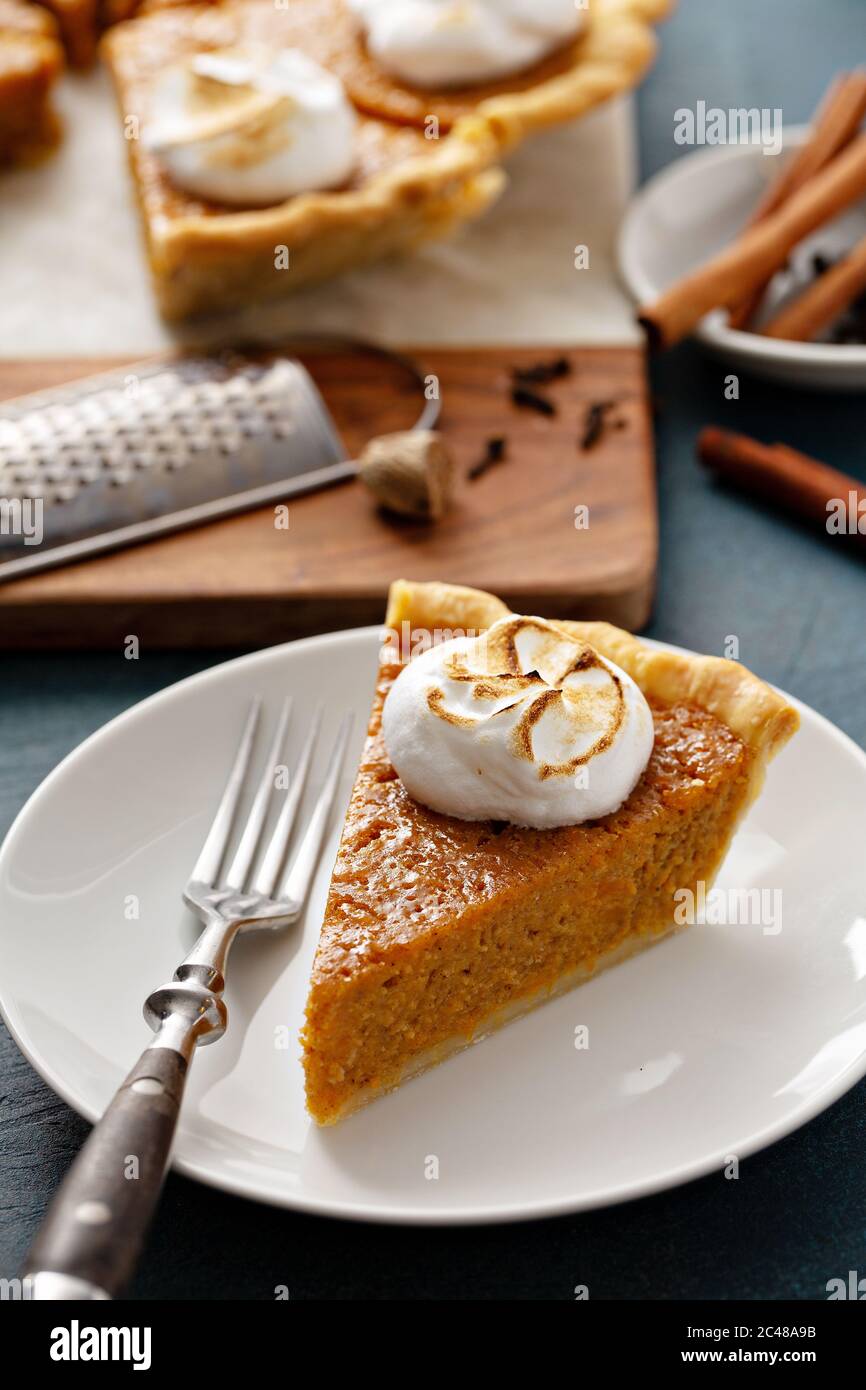 Sweet potato pie with marshmallow topping Stock Photo Alamy