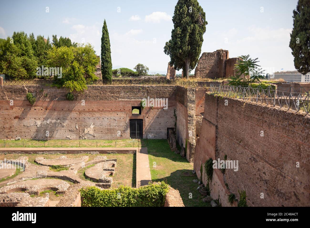 Palatine Rome Palatine museum on palatine hill hi-res stock photography and images ...