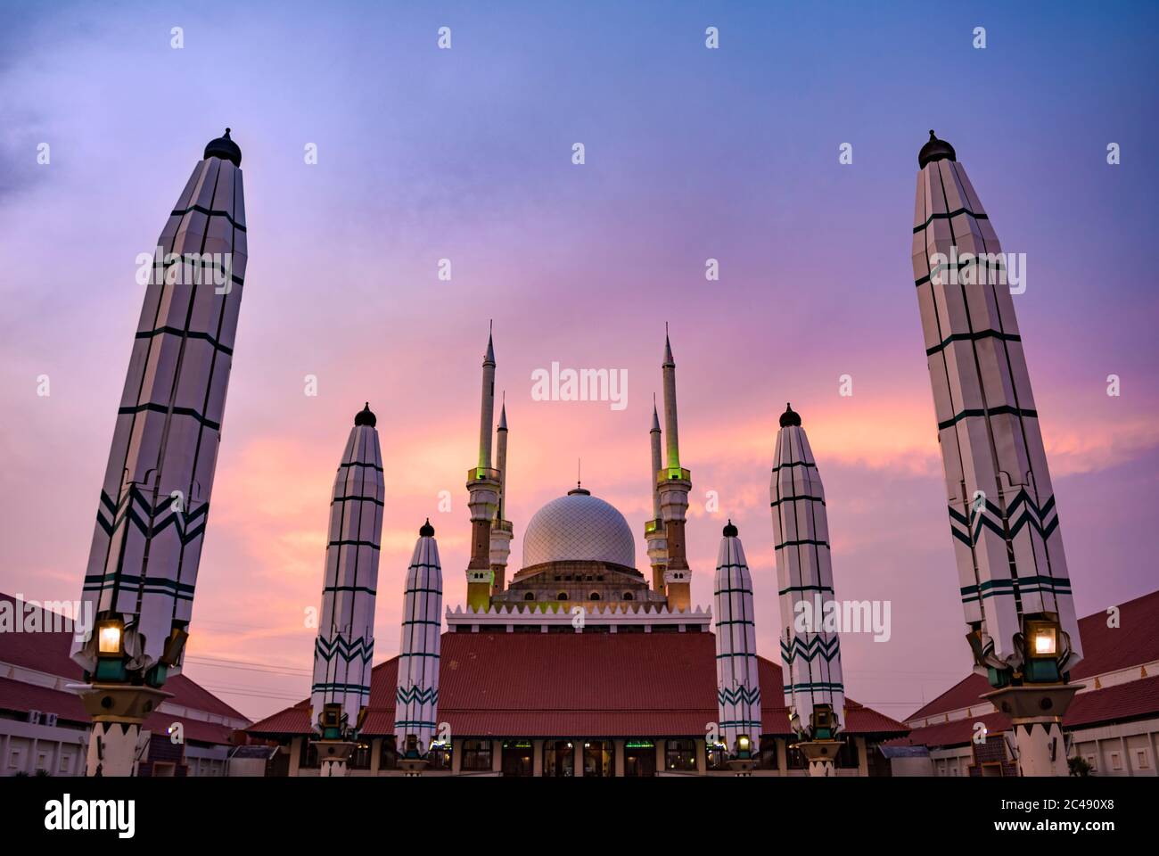 Semarang, Indonesia - CIRCA Nov 2019: The exterior of Great Mosque of Central Java (Masjid Agung Jawa Tengah) at sunset. Stock Photo