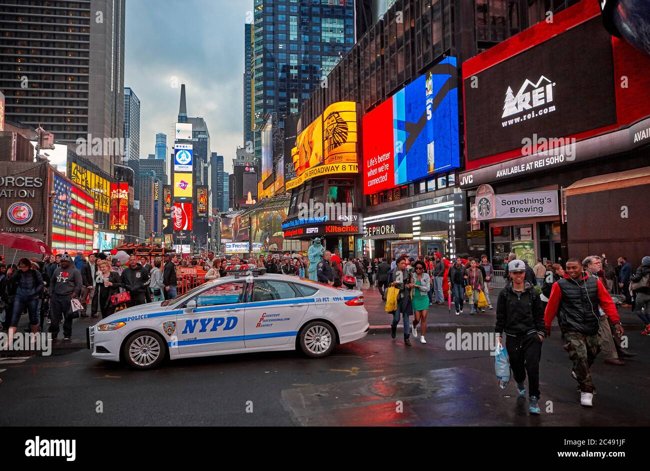 Nypd police car lights hi-res stock photography and images - Alamy