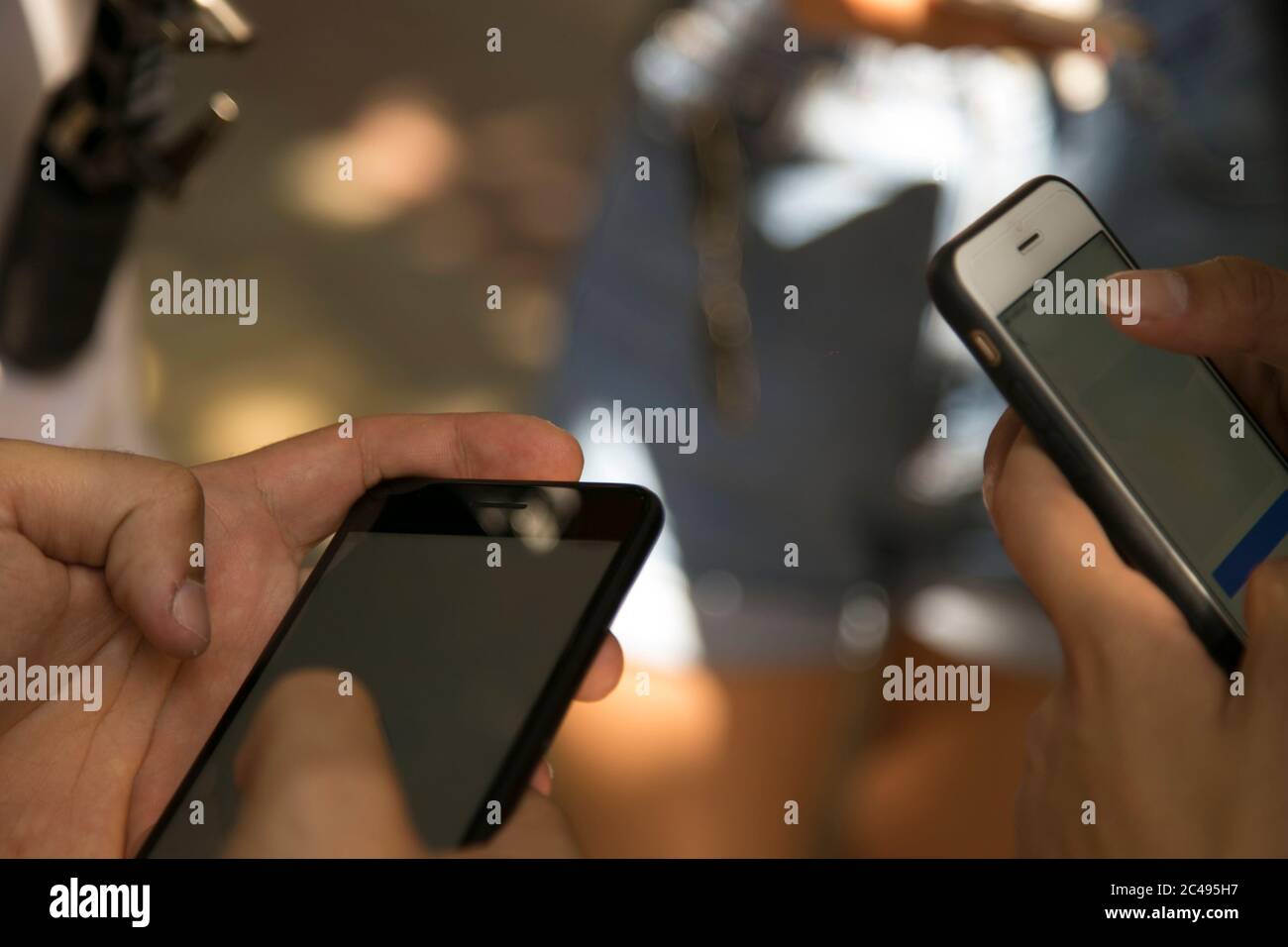 Using Internet With Friends Photo teenager friend group standing outdoor using their smart phone having ...
