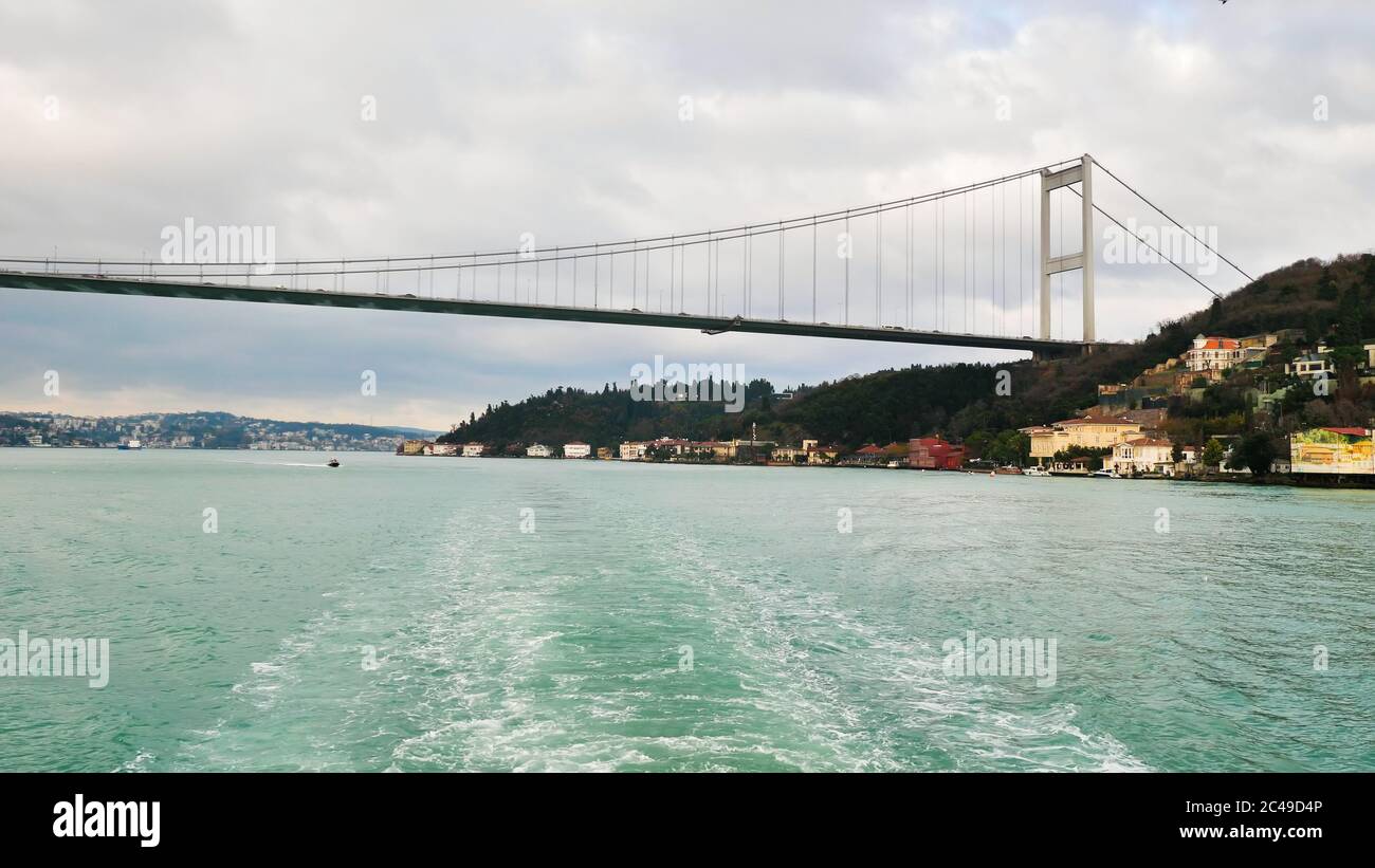 Night view bosphorus strait hi-res stock photography and images - Alamy