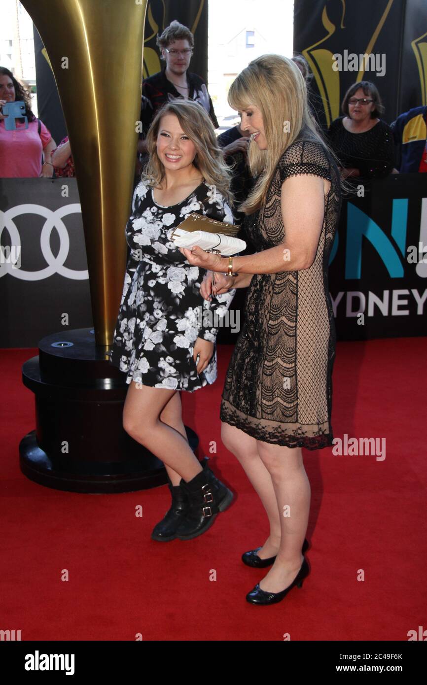 Bindi Irwin and Terri Irwin arrive on the red carpet for the 3rd AACTA (Australian Academy Cinema Television Arts) Awards Stock Photo - Alamy Bindi Irwin and Terri Irwin arrive on the red carpet for the 3rd AACTA (Australian Academy Cinema Television Arts) Awards Stock Photo - Alamy