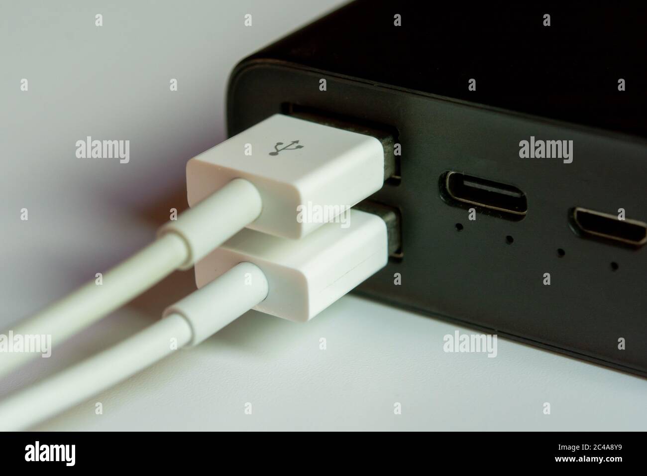 Page 10 Phone Charging Icon High Resolution Stock Photography And Images Alamy