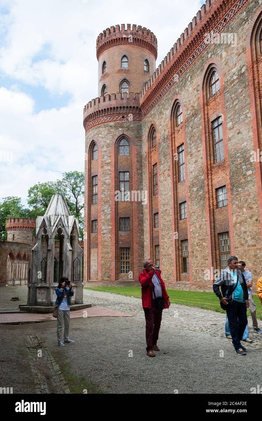 Palatial castle in Kamieniec Ząbkowicki, Ząbkowice Śląskie County, Lower Silesian Voivodeship, Poland Stock Photo