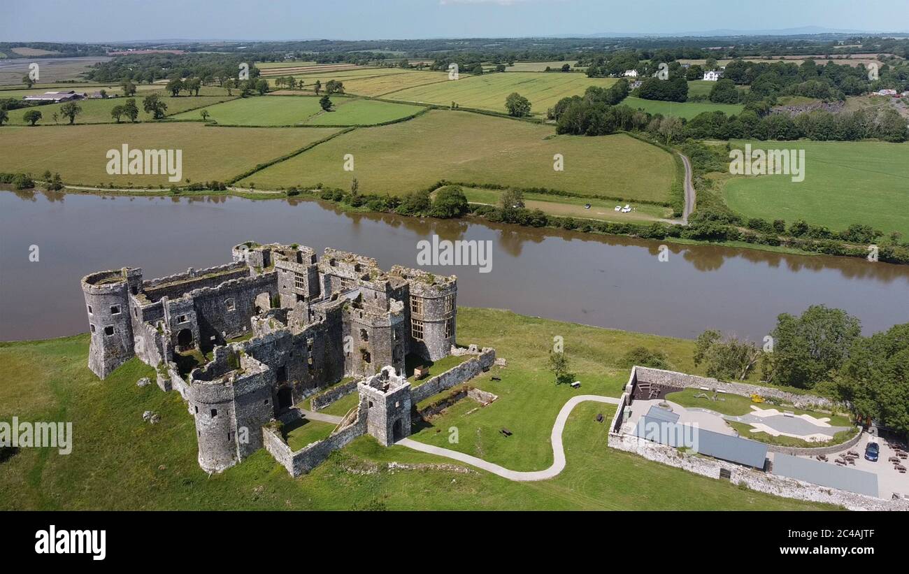Carew castle pembrokeshire aerial hi-res stock photography and images ...