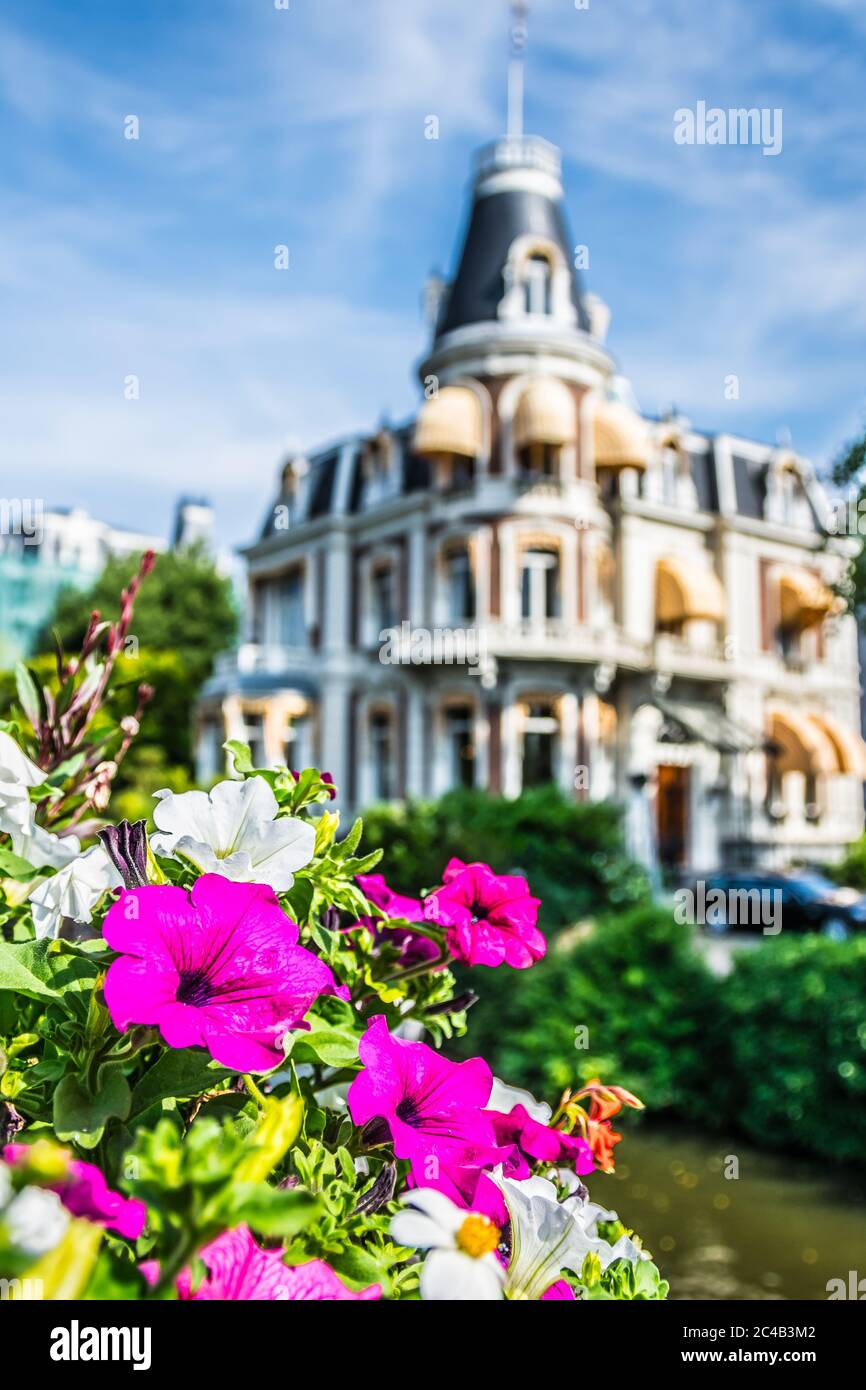 Bridge flower amsterdam hires stock photography and images Alamy