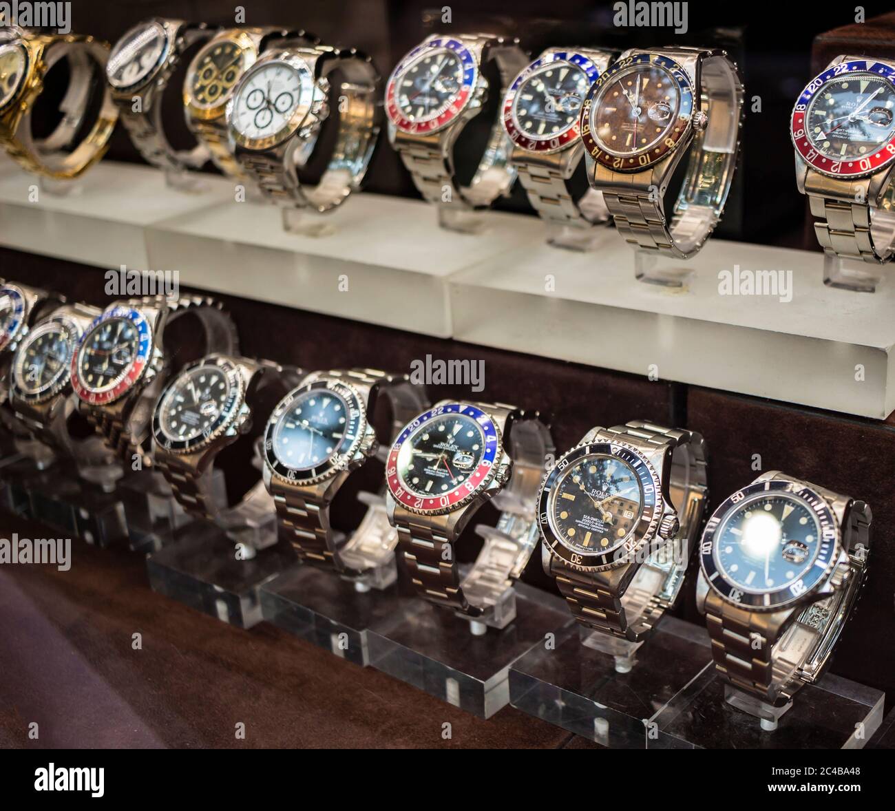 Rolex watches hi-res stock photography and images - Page 6 - Alamy