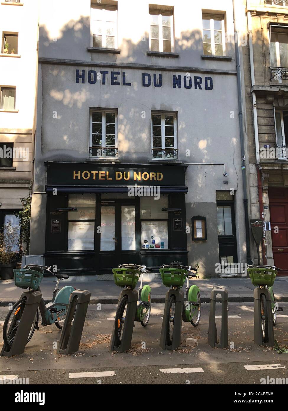 Hôtel du Nord is the place of a French film, directed by Marcel Carné in 1938, near the canal Saint-Martin, with Arletty and Louis Jouvet in the main Stock Photo