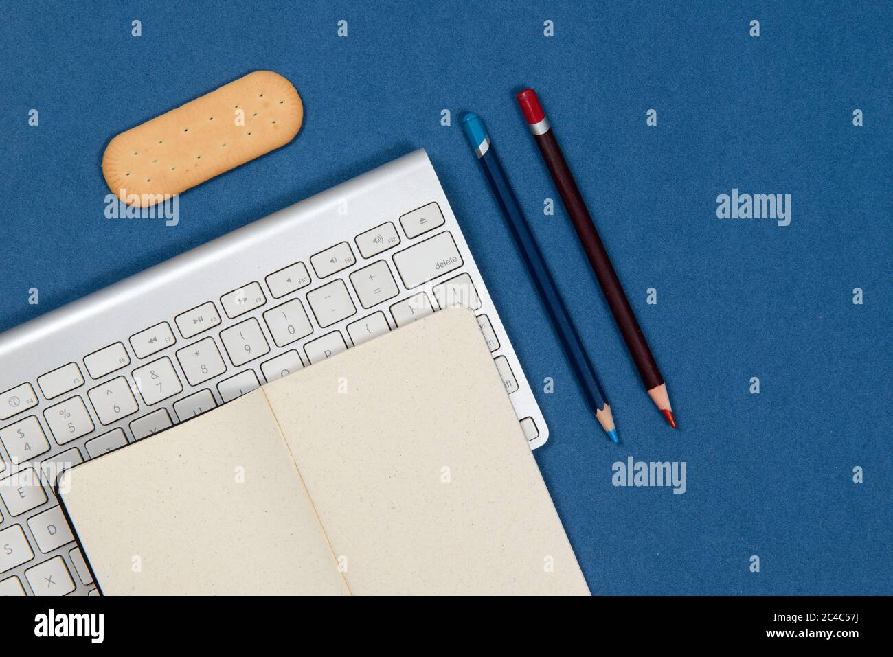 Office daily activities hi-res stock photography and images - Alamy