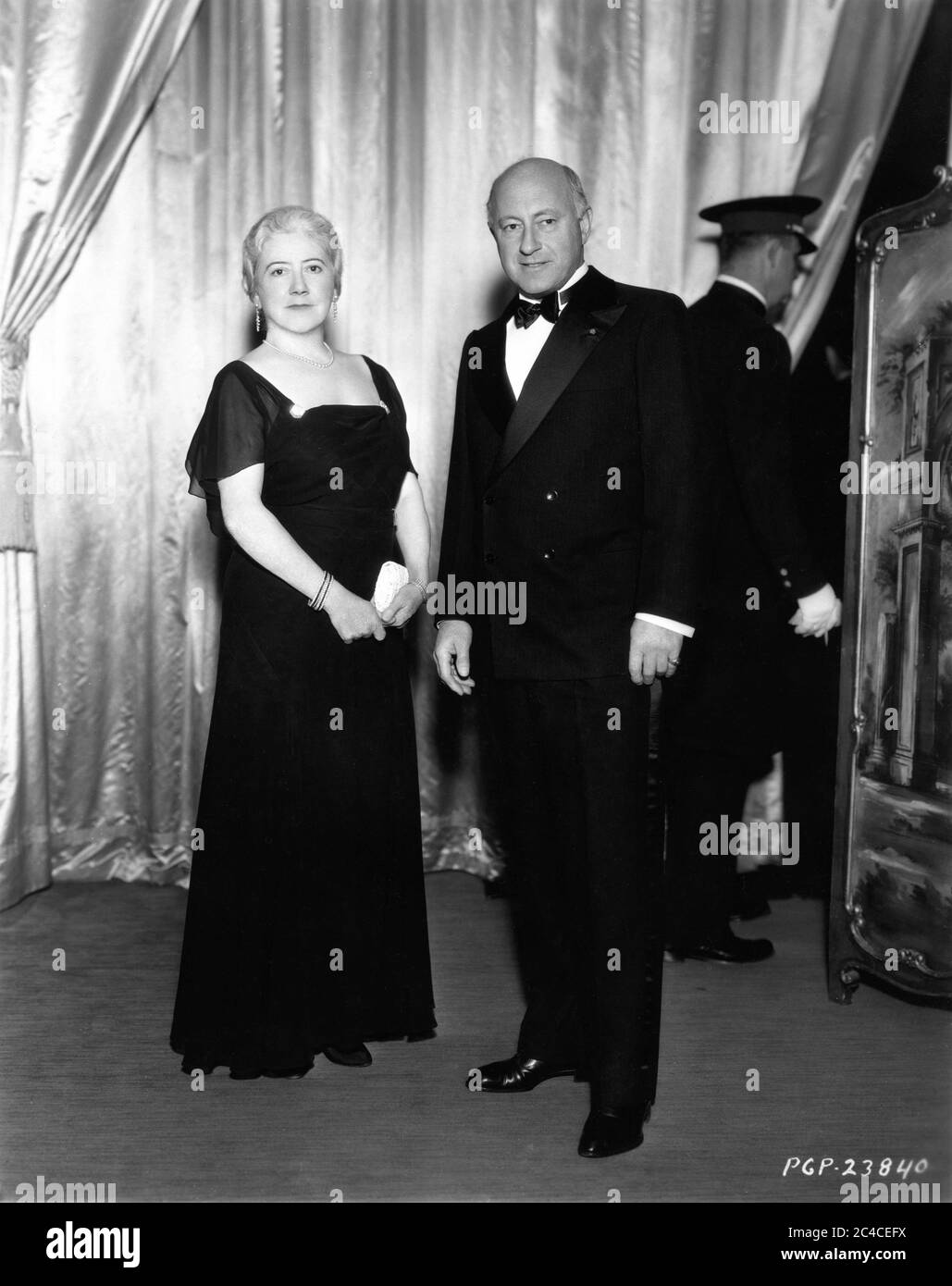 Movie Director CECIL B. DeMILLE and his wife CONSTANCE at a Hollywood Movie  Premiere circa 1932 Paramount Pictures publicity Stock Photo - Alamy