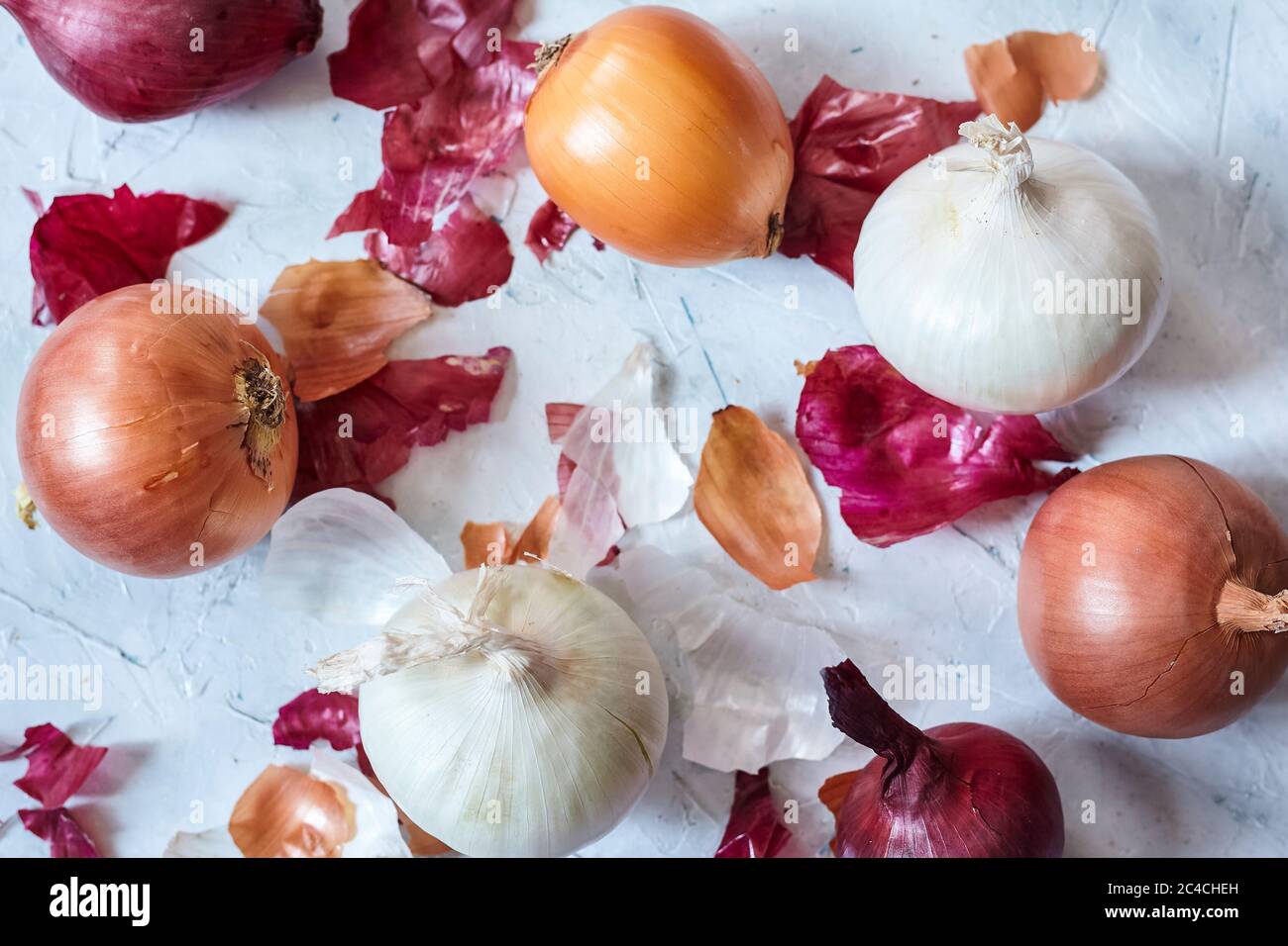 Onion cleaning hires stock photography and images Alamy