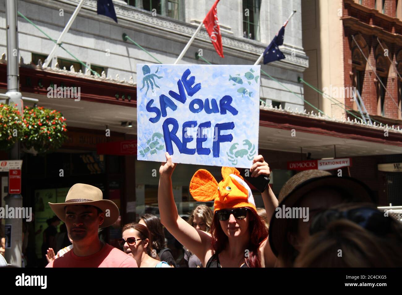 Save the great barrier reef hi-res stock photography and images - Alamy