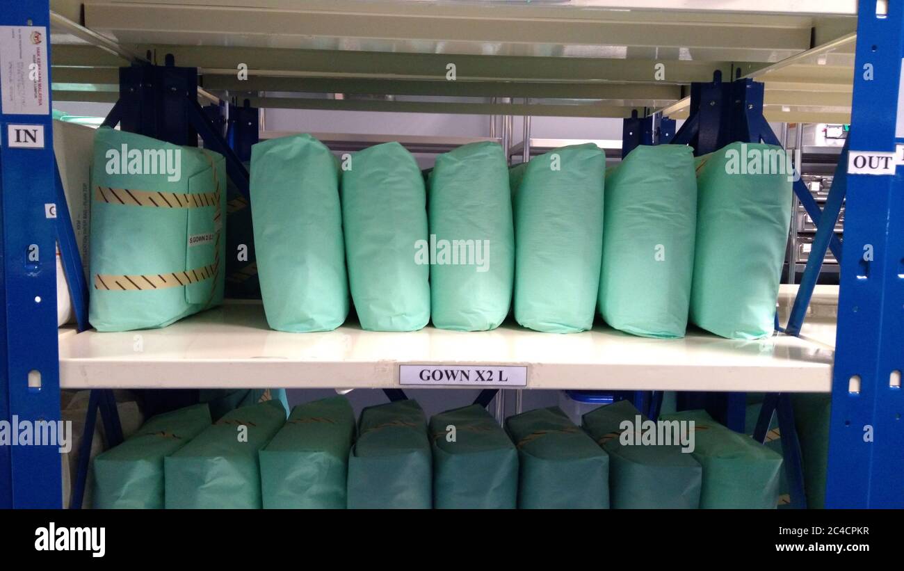 Wrapped Sterile Sets. Wrapped Sterile Instruments Stock Photo Alamy