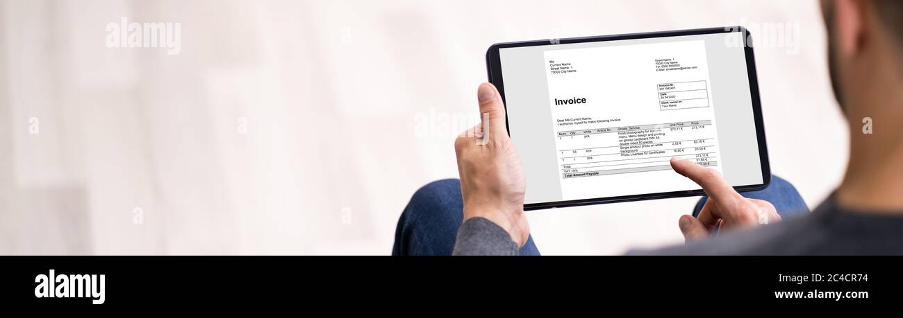 Digital invoice hi-res stock photography and images - Alamy