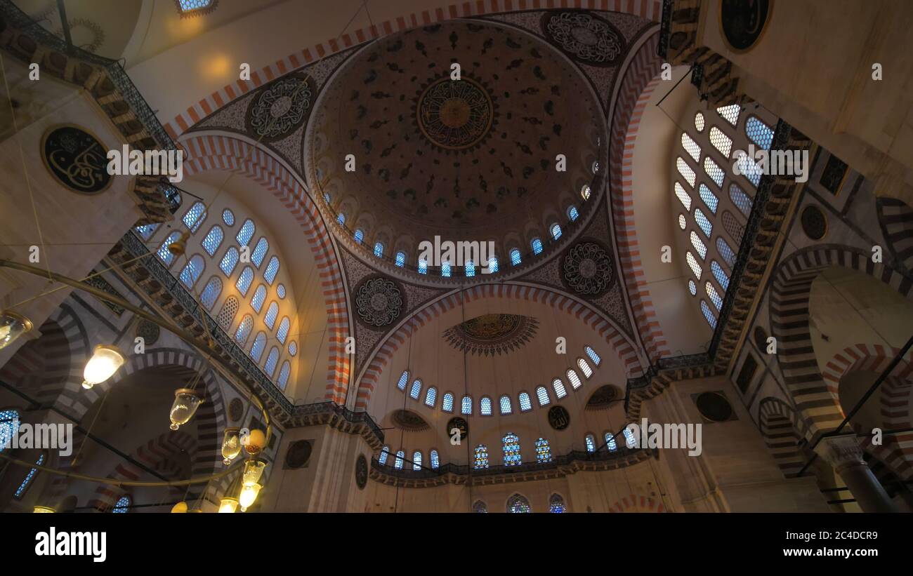 Interior Of The Mosque Of The Sultan Suleiman In Istanbul Stock Photo Alamy