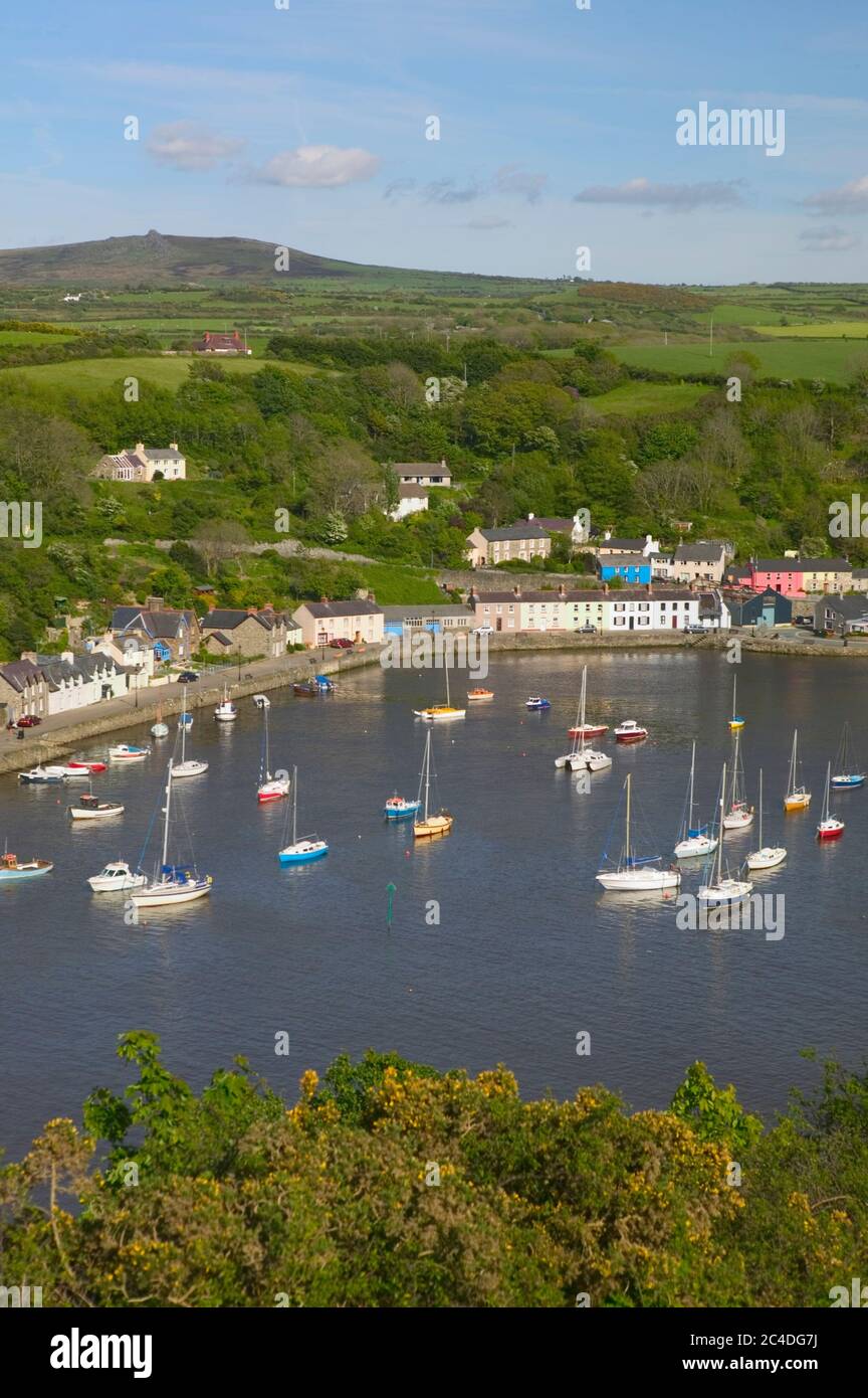 Lower Fishguard Pembrokeshire Wales Stock Photo - Alamy