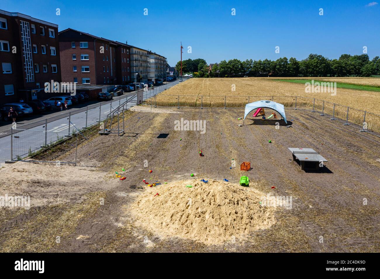 street sand toys
