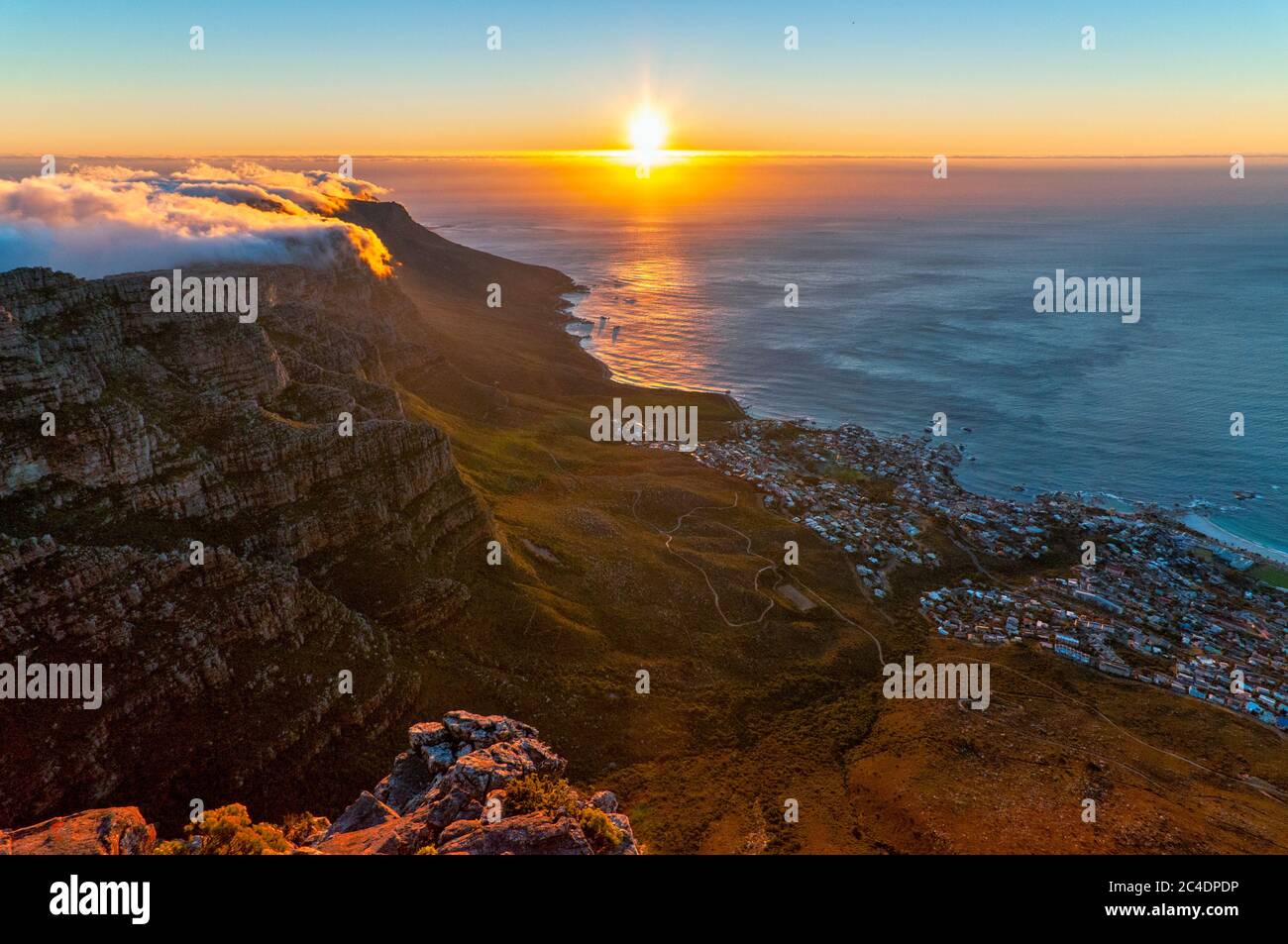 Table Mountain Sunset Cape Town Hi res Stock Photography And Images Alamy Table Mountain Sunset Cape Town Hi res Stock Photography And Images Alamy
