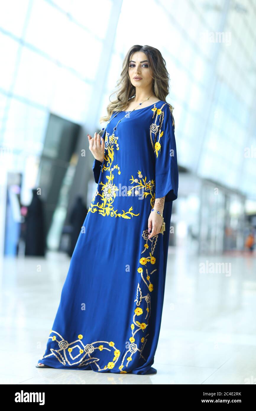 Arab Women in Light Blue Traditional arab Dress Stock Photo Alamy