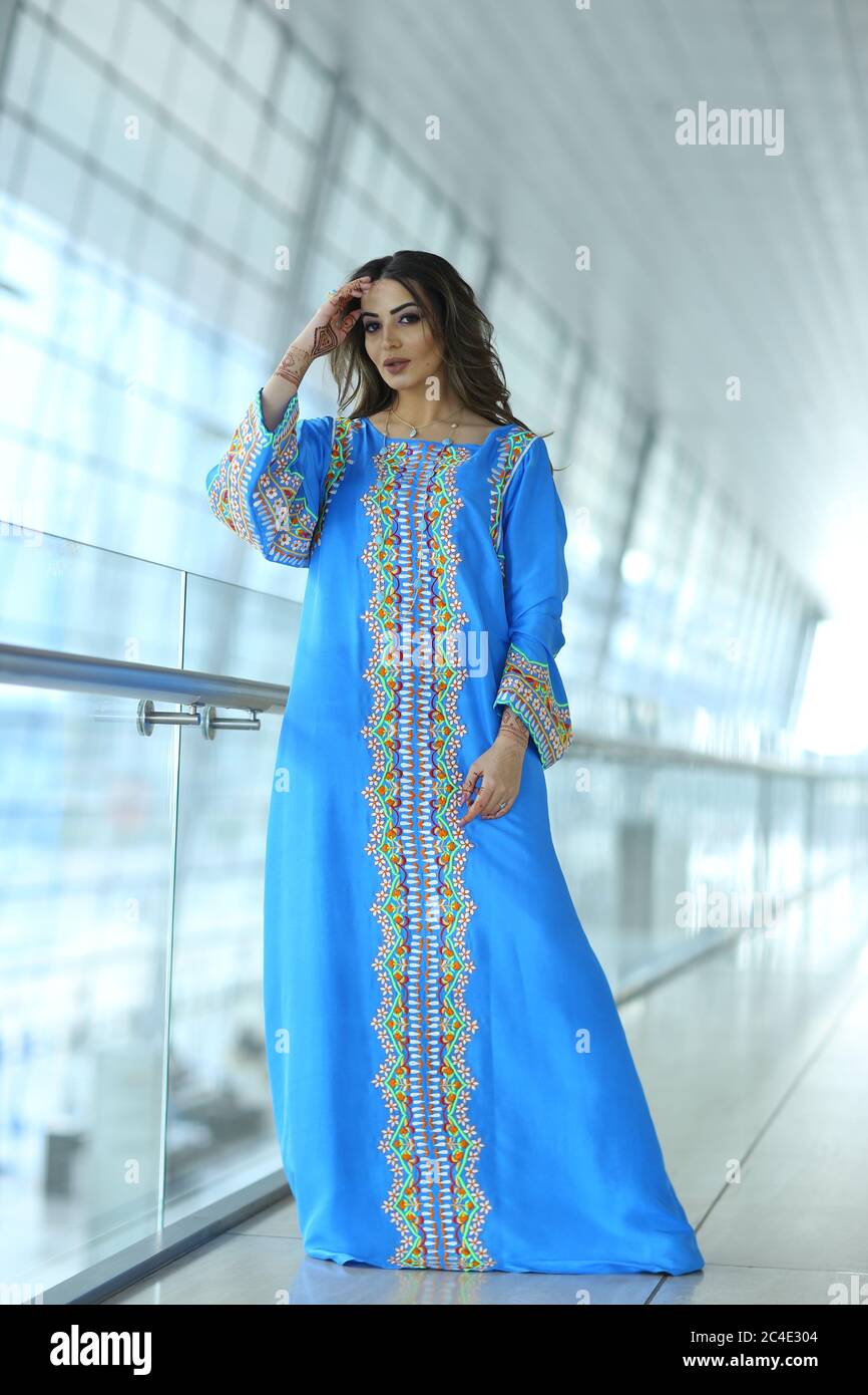 Arab Women in Traditional arab Dress Stock Photo Alamy