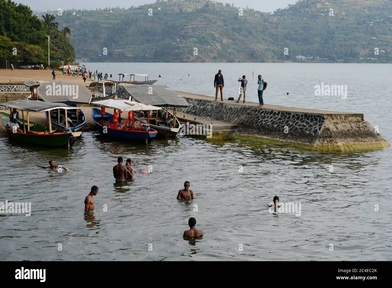 RWANDA, Gisenyi, Lake Kivu / Grenzstadt am Kivu See zum Kongo, Goma Stock Photo