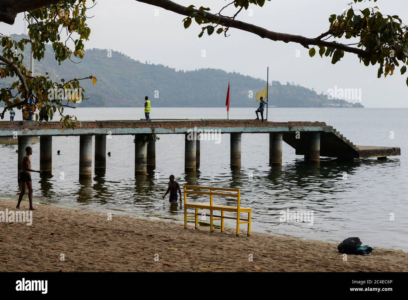 RWANDA, Gisenyi, Lake Kivu / Grenzstadt am Kivu See zum Kongo, Goma Stock Photo