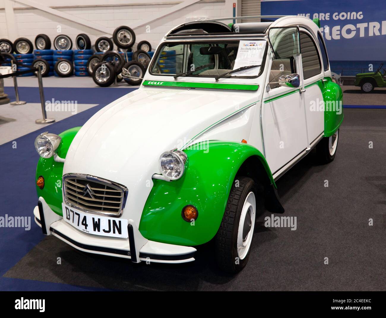 Citroen dolly hires stock photography and images Alamy